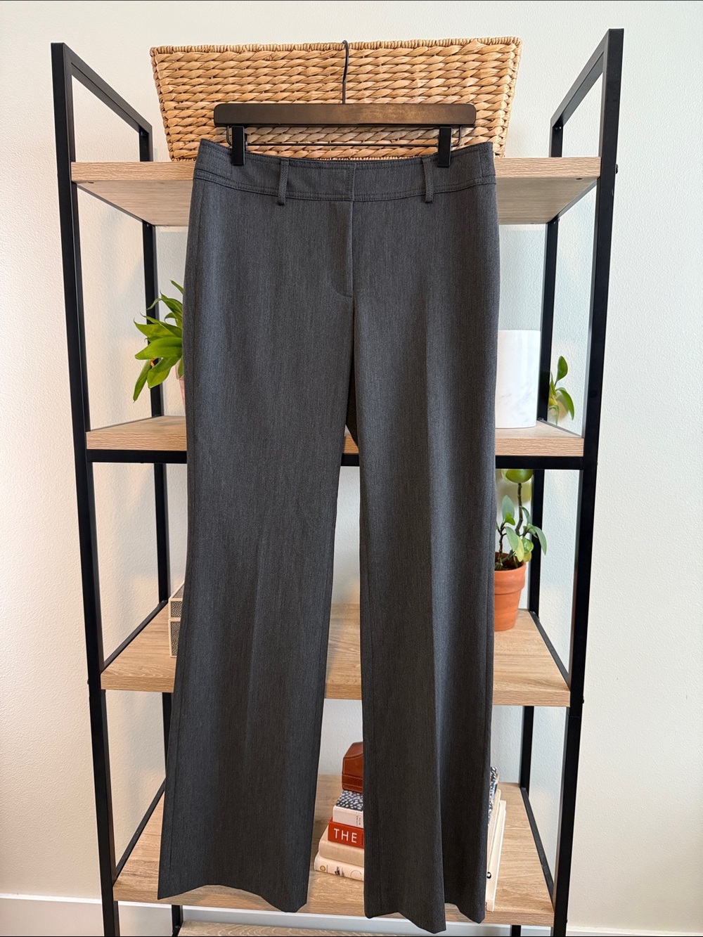 Ann Taylor Mid-Rise Gray Flare Woven Career Dress Pant Trouser, 6 Tall